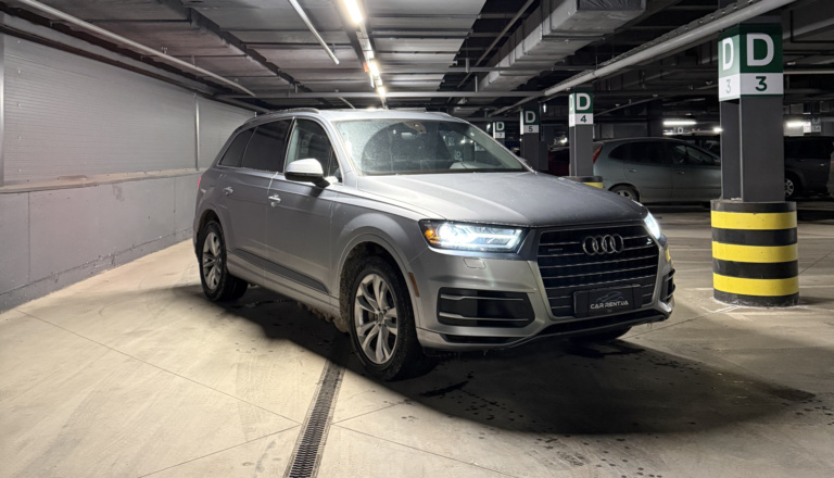 AUDI Q7 2017 сіра