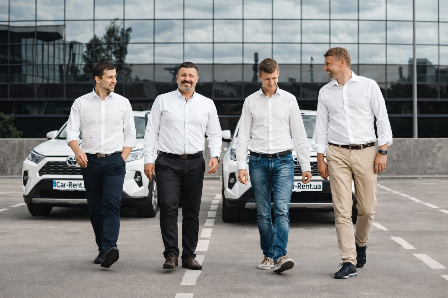 https://car-rent.ua/wp-content/uploads/2025/12/car-rent-ua-team-2.jpg