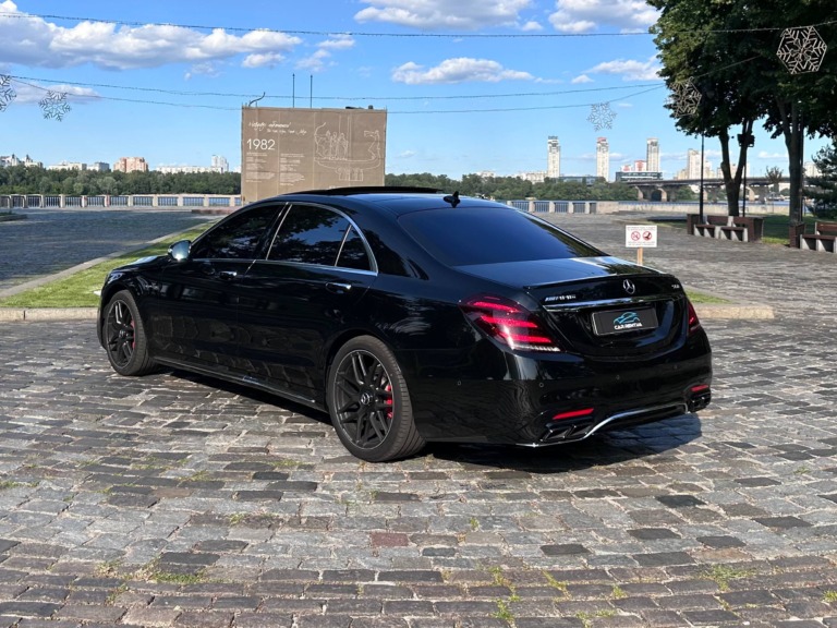 Mercedes S63 AMG прокат машины