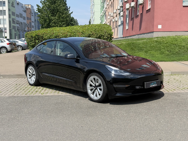 Tesla Model 3 прокат машины