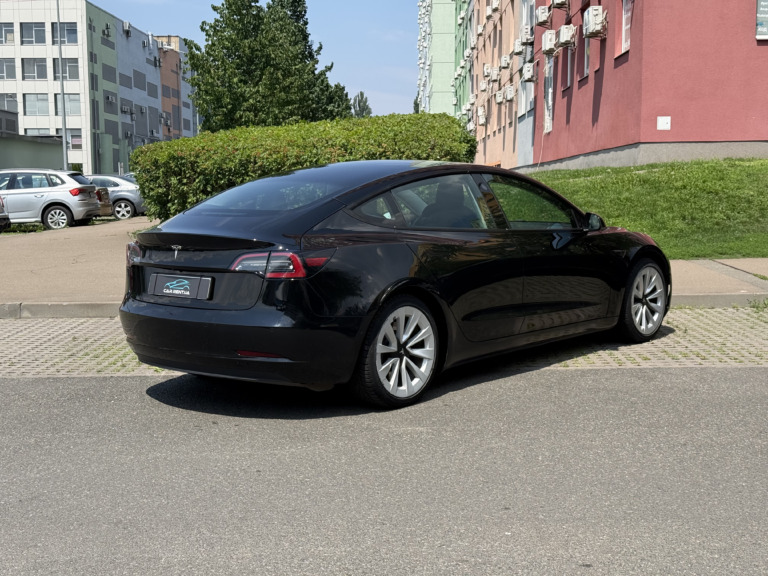 Tesla Model 3 авто под выкуп