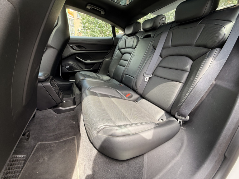 Porsche Taycan 4S авто под выкуп